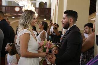 Alexandra e o marido Douglas (Foto: Kisie Aionã)