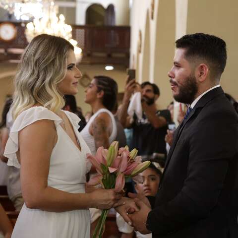 Casamento coletivo re&uacute;ne 27 casais e muitas hist&oacute;rias de amor em Campo Grande