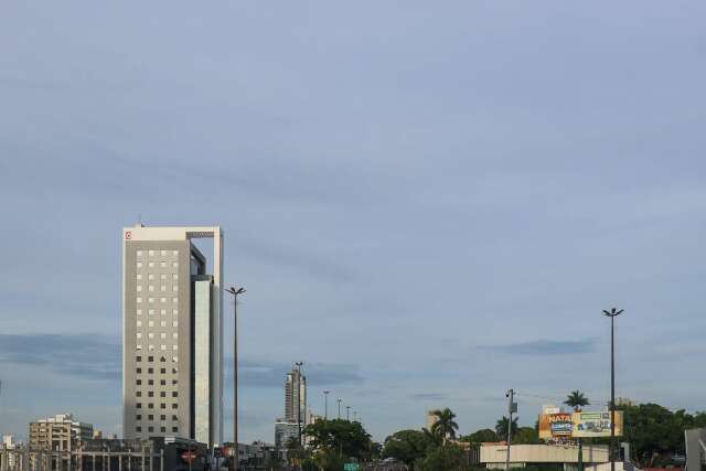 Semana começa com previsão de mais chuva em MS