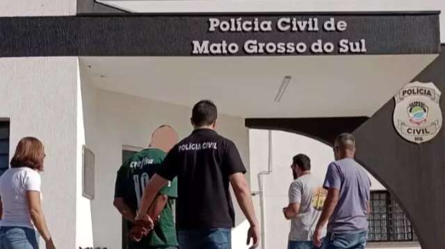 Homem que tentou matar outro a tiros para entrar em festa &eacute; preso