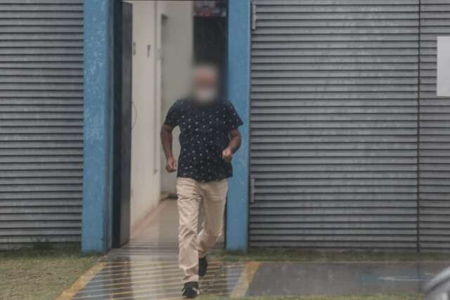 &quot;Espero a cassa&ccedil;&atilde;o dele&quot;, diz m&atilde;e de paciente estuprada por enfermeiro no HRMS
