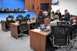 Plenário Julio Maia, com participação de parte dos deputados de forma presencial durante sessão mista desta quinta-feira (15). (Foto: Luciana Nassar)