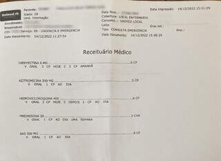 Receita feita pelo médico no hospital Unimed em Campo Grande para tratamento da Covid-19 (Foto: Arquivo pessoal)