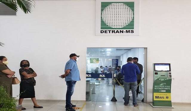Detran triplica exames m&eacute;dicos em unidade do shopping