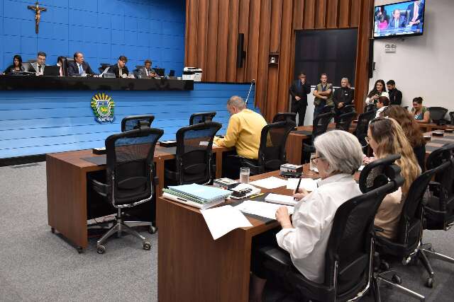 Advogados v&atilde;o &agrave; Assembleia para cobrar que &ldquo;tarifa&ccedil;o&rdquo; seja debatido em audi&ecirc;ncia