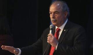 Futuro presidente do Banco Nacional de Desenvolvimento Econômico e Social, Aloizio Mercadante. (Foto: Agência Brasil)