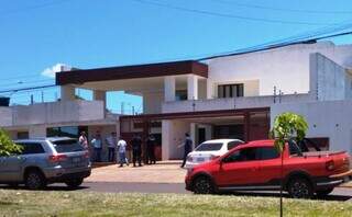 Local onde ocorreu confronto entre policiais e assaltantes (Foto: Capitán Bado.com)