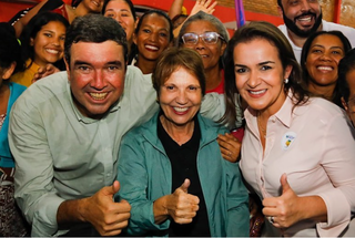 Aliados: governador eleito Eduardo Riedel (PSDB), no centro a senadora eleita Tereza Cristina (PP) e a prefeita da Capital Adriane Lopes (Patri). (Foto: Instagram)