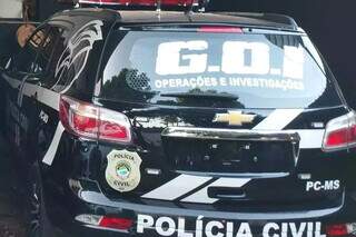 Viatura do GOI na delegacia de Polícia Civil da Capital. (Foto: Arquivo/Campo Grande News)