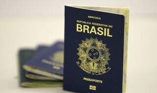 Para emitir um passaporte, é preciso pagar uma taxa de R$ 257,25. (Foto: Marcelo Camargo/Agência Brasil)