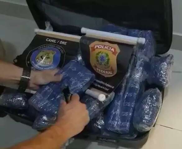 Passageira de MS &eacute; presa no aeroporto de Fortaleza com mala recheada de drogas 