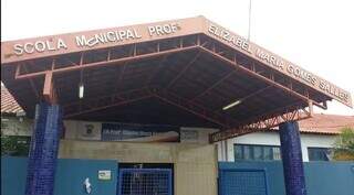 Escola Elizabel Maria Gomes, no Santa Luzia, tinha vaga sobrando em fevereiro. (Foto/Arquivo)