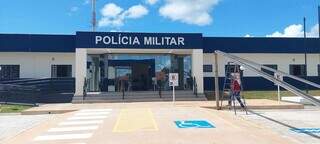 Fachada da nova sede do 5º Batalhão da Polícia Militar de Coxim. (Foto: Sejusp)