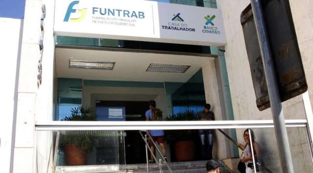 Quer encerrar o ano empregado? Funtrab oferece 1,1 mil vagas