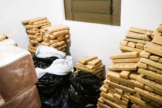 Dono de entreposto com 2 toneladas de maconha &eacute; preso na Capital