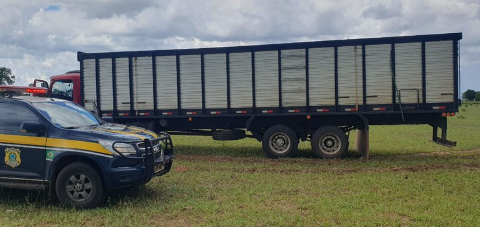 Perseguição a bandido que roubou caminhão tem tiros de fuzil em BR