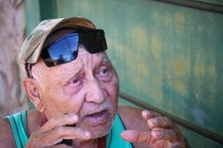 João morava com Márcio, há 7 anos (Foto: Henrique Kawaminami)