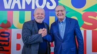 Presidente eleito, Lula, à esquerda e vice, Alckmin, à direta. (Foto: Ricardo Stuckert/Divulgação)