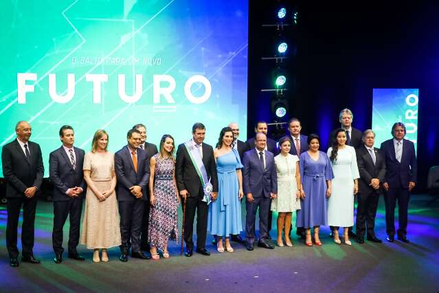 Secret&aacute;rios tomam posse com promessa de manter MS municipalista