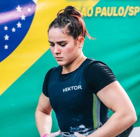 Pentacempe&atilde; no wresling, Amanda Leal se prepara para Pan-Americano de 2023