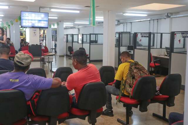 De almoxarife a motorista de &ocirc;nibus; veja as vagas para pessoas com defici&ecirc;ncia 