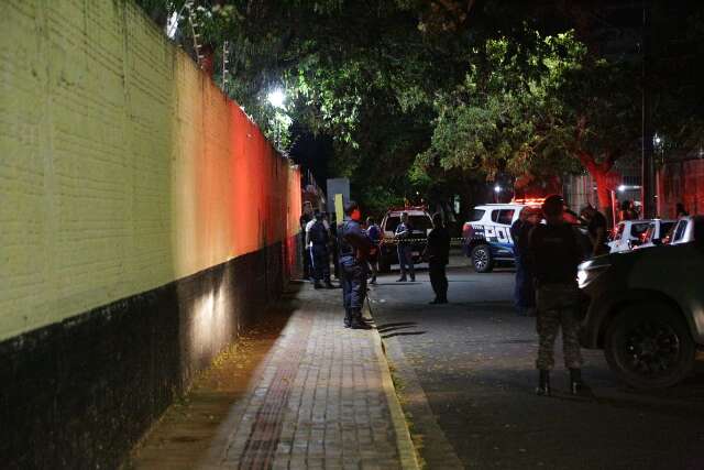 Suspeito de assassinato em frente &agrave; Casa do Albergado alega inoc&ecirc;ncia