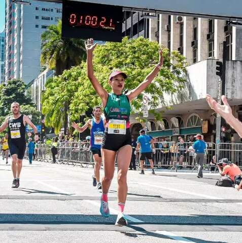 &quot;Foi incr&iacute;vel&quot;, relata contadora de MS que foi campe&atilde; amadora na S&atilde;o Silvestre