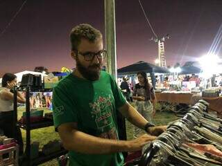 De São Paulo, Ricardo aproveitou viagem para conhecer a feira. (Foto: Jéssica Fernandes)