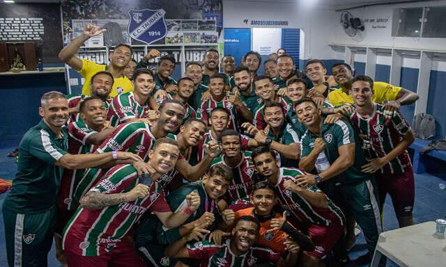 J&aacute; classificado, Fluminense vence Taubat&eacute; por 2 a 0 pela Copinha