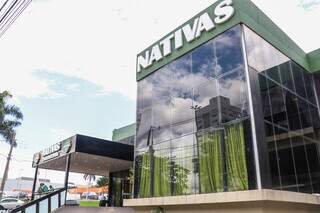 A Nativas Campo Grande fica na Avenida Afonso Pena, 5468, Bairro Chácara Cachoeira