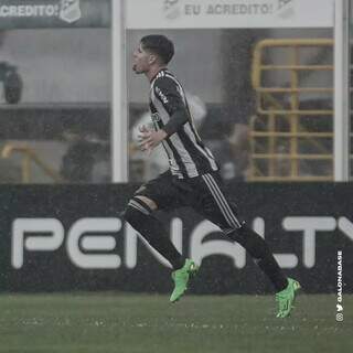 Isaac foi o autor de dois gols do Atlético Mineiro na partida (Foto: Galo Web)