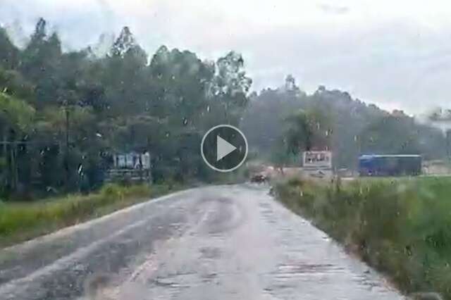 Chove na regi&atilde;o sul de MS em dia com sensa&ccedil;&atilde;o t&eacute;rmica de 36 graus