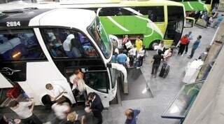 Ônibus de viagem, na Rodoviária de Campo Grande (Foto: Divulgação/Portal MS)