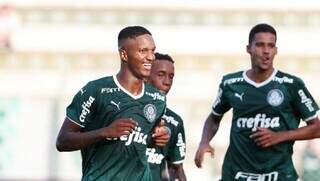 Marlos comemora gol durante partida da Copinha. (Foto: @Palmeiras/Twitter)