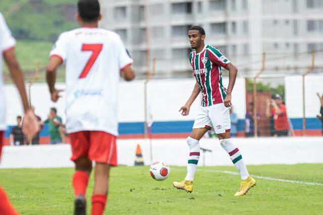 Nos p&ecirc;naltis, Fluminense elimina o Atl&eacute;tico Guaratinguet&aacute; da Copinha