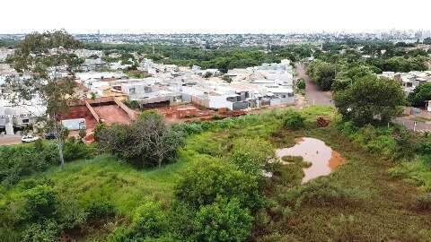 Buraco que originou &quot;tsunami&quot; na Vila Nasser &eacute; problema antigo