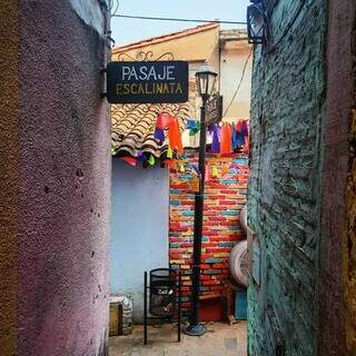 Em vários lugares, as cores da cultura paraguaia encantam. 