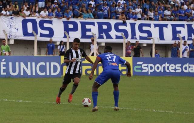 Botafogo garante terceira fase na Copinha com gols de Sapata e L&eacute;o Pedro