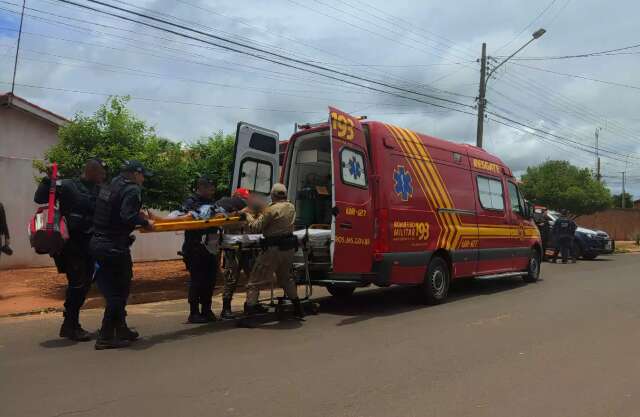 Idoso se fere com serra el&eacute;trica na cabe&ccedil;a ao ser notificado a deixar casa