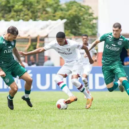 Goi&aacute;s vence Fluminense e garante vaga nas oitavas da Copinha