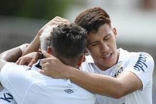 Santos domina a partida com gols de Ivonei, Deivid e Patati. (Foto: @SantosFC/Twitter)