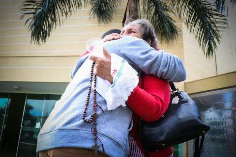 “Vingança, jamais”, diz mãe em meio ao luto pela 1ª vítima de feminicídio no ano