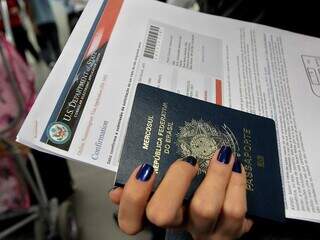 Os candidatos para alguns tipos de visto, incluindo o visto de turismo, não precisarão passar pela entrevista até 31 de dezembro de 2023 – Foto: Reprodução