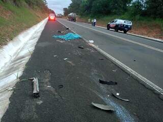 Motociclista morre ao ser atropelado e arrastado por 30 metros na BR-359