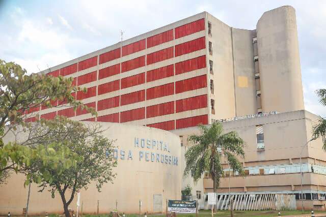 Com paciente internado h&aacute; 12 dias, fam&iacute;lia reclama de demora em bi&oacute;psia 