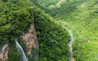 Serra da Bodoquena, distante 260 quilômeros de Campo Grande. (Foto: Divulgação)