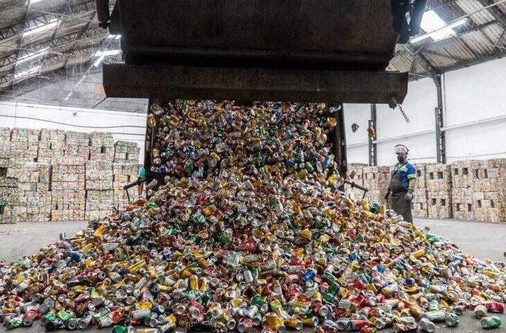 Catadores de reciclado poderão ter renda extra com o título “Recicla+MS”