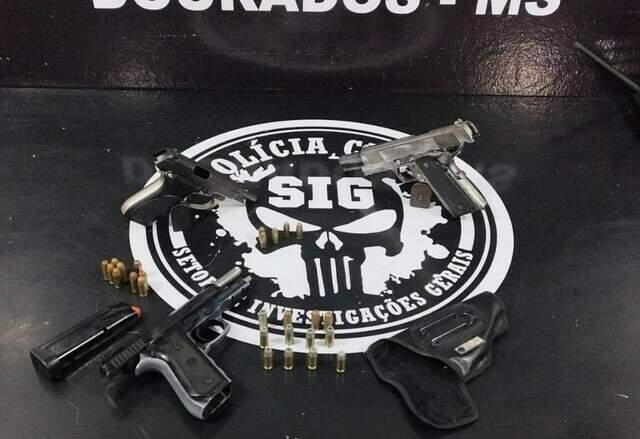 Comerciante preso pistolas furtadas da PM paga fiança e fica solto