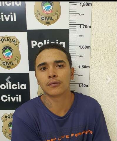 Suspeito por tr&aacute;fico de drogas &eacute; morto pela Pol&iacute;cia Militar na Vila Nhanh&aacute;