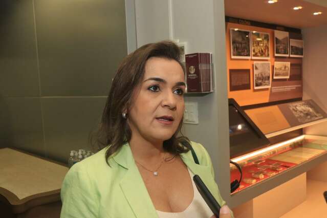 Prefeita da Capital diz que n&atilde;o aceitar&aacute; transporte coletivo a quase R$ 8